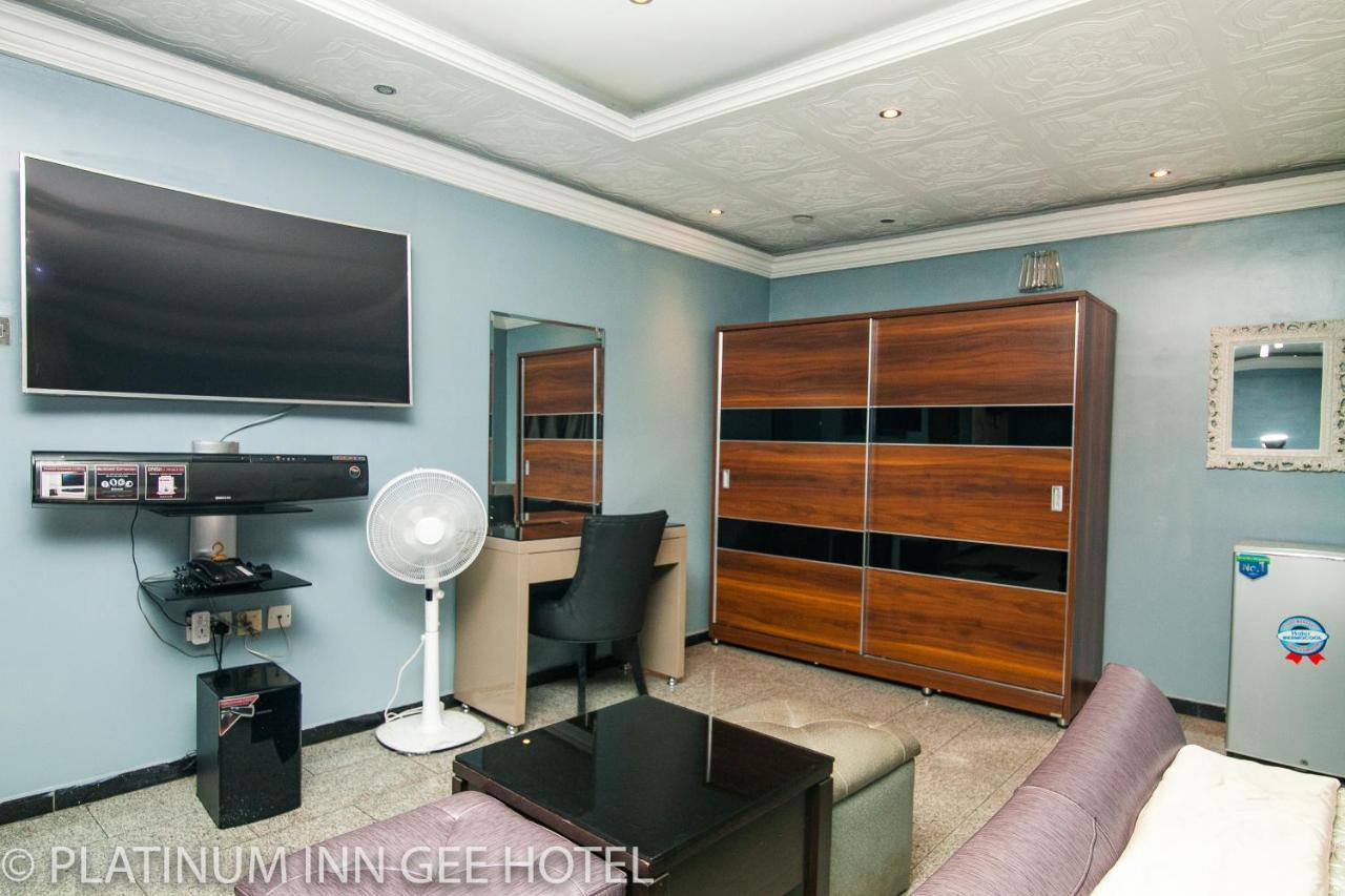 Platinum Inn Gee Hotel Suru Lere Экстерьер фото